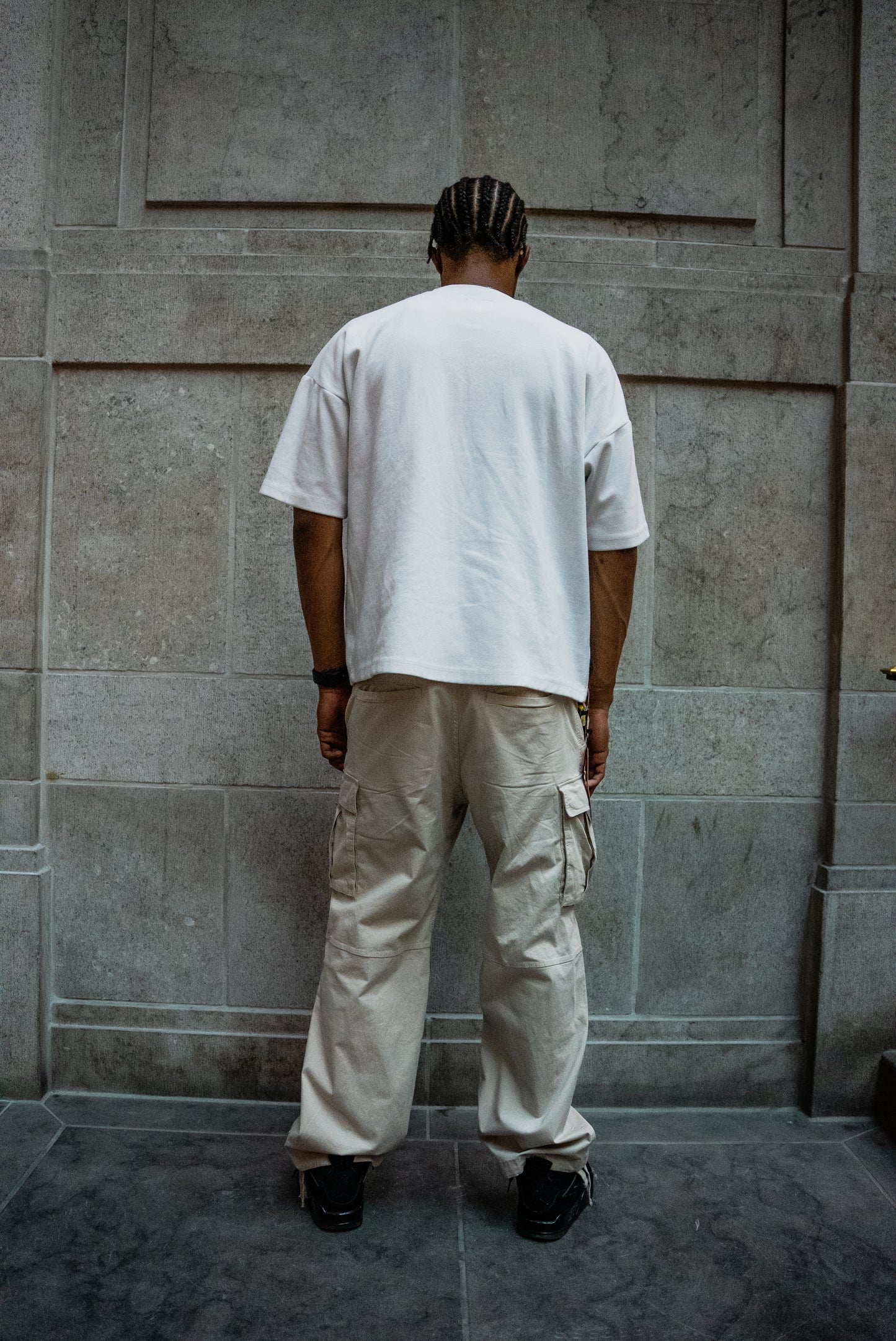 SX24 WHITE DROP TEE.